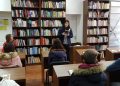 Група ученици од ОЕМУЦ „Св. Наум Охридски“ во посета на нашата библиотека