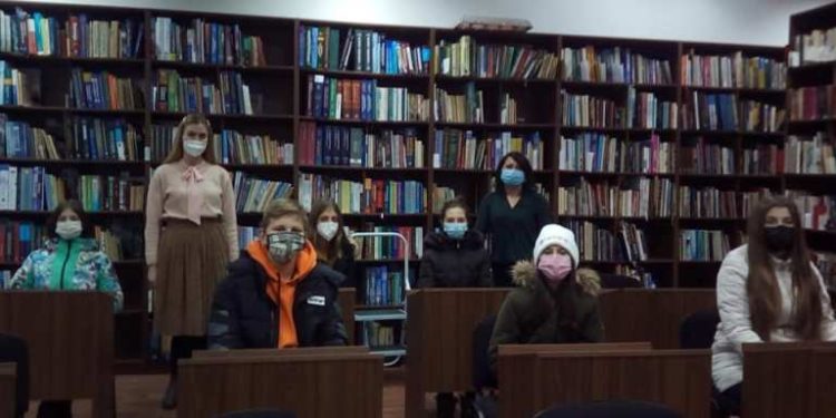 Драмскотo студио „Цвет 75“ од Охрид  во посета на НУ Библиотека „Григор Прличев“