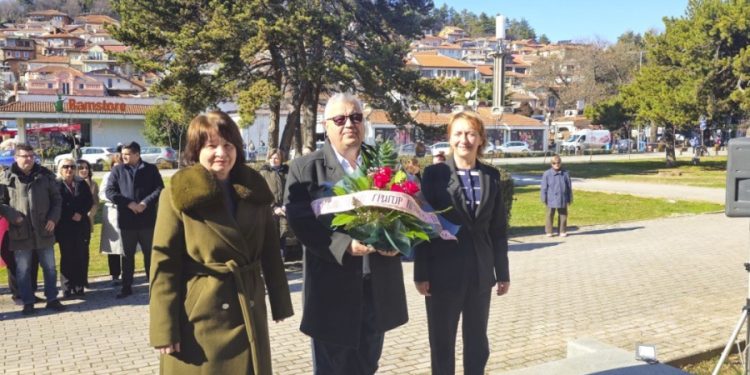 Беседа за Прличев пред спомен бистата на патронот