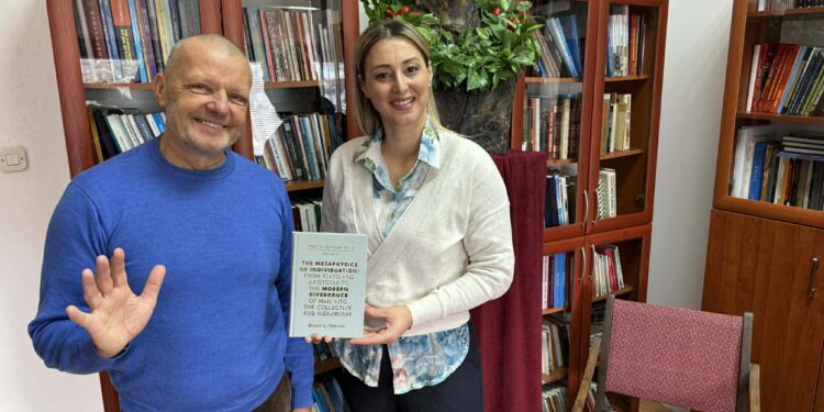 Делата на психологот и филозоф д-р Матијаж Реговец ги има и во нашата библотека